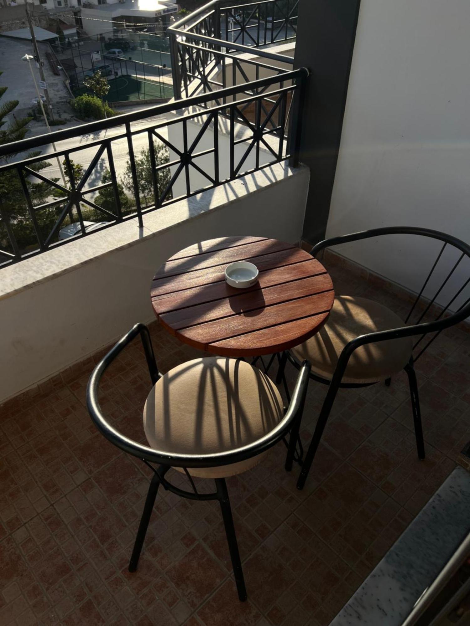 Prive City Hotel Sarandë Buitenkant foto